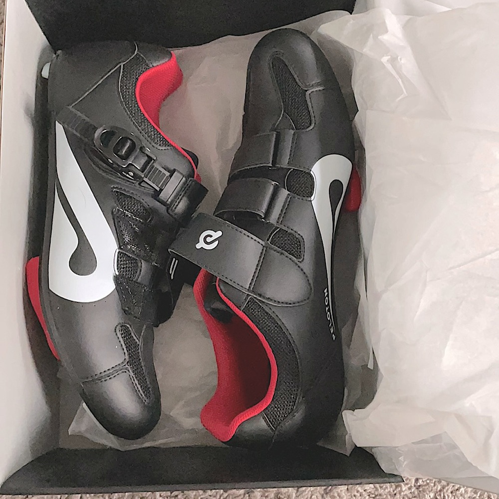 Peloton Men’s size 46 (12 US) clip cycling shoes.